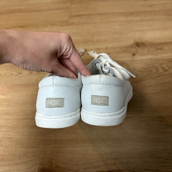 Ugg sneakers - Picture 2 of 3